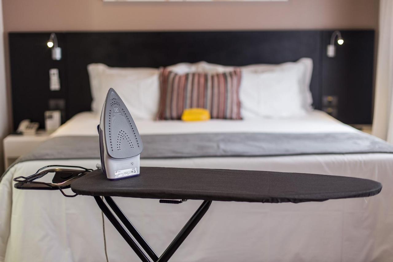 Art Hotel Transamerica Collection Porto Alegre Bagian luar foto Ironing board with iron